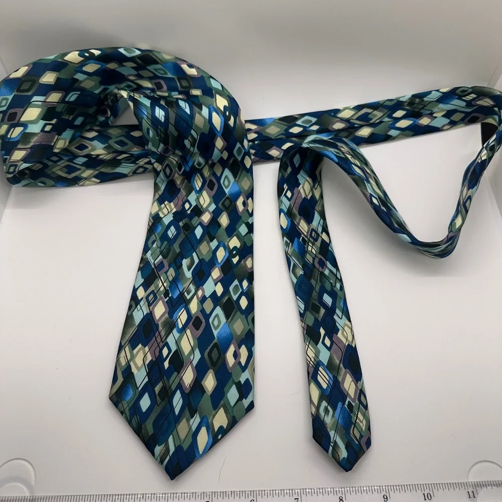 J. Garcia Necktie Geometric Diamond Pattern Blue Green Silk‎ Blend